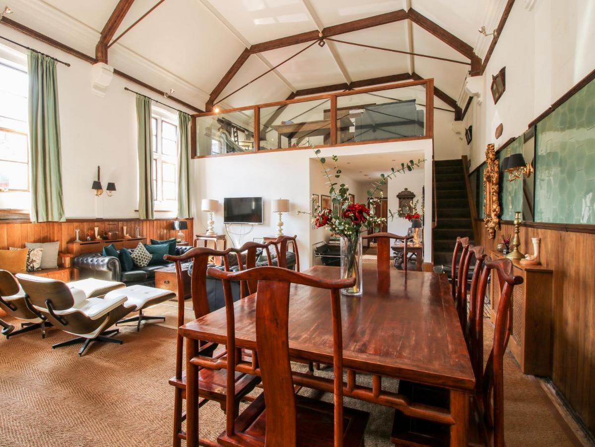 Chetwynd Lodge Stafford Exteriör bild
